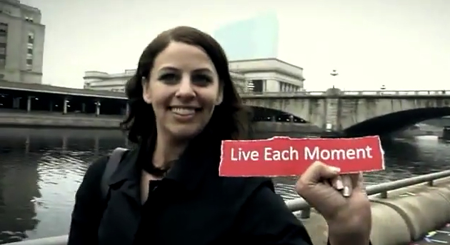 live-each-moment